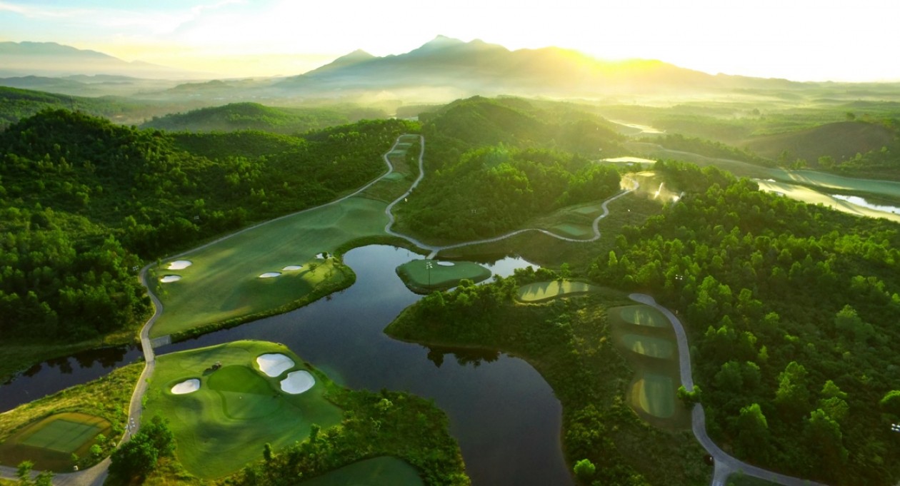 Song Gia – A Dreamy World for golfers