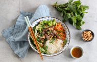 Bún bò Nam Bộ – Vietnamese rice noodle with lemongrass beef