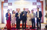 Gặp gỡ nhà phê bình - chuyên gia rượu vang Italy nổi tiếng Luca Maroni