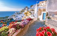 Ngôi làng cổ tích Oia đẹp nao lòng ở đảo Santorini, Hy Lạp