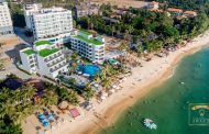 Sunset Beach Resort & Spa được vinh danh giải thưởng lớn tại World Luxury Hotel Awards 2020